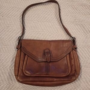 Elegant Brown Leather Shoulder Bag
